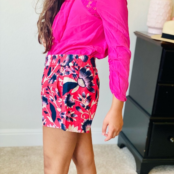 J CREW Shorts Womens Size 2 Hibiscus Floral Hawaiian Print Elastic Pull-On - Picture 2 of 3